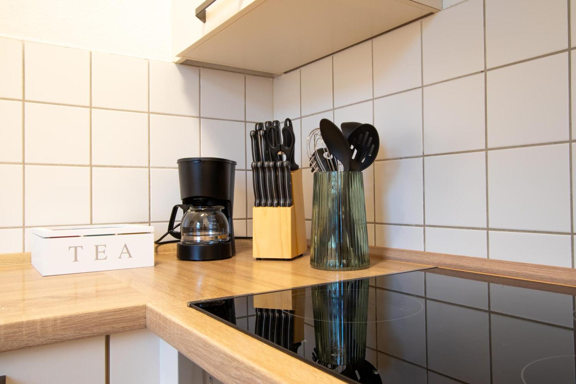 Stadtnatur Apartment Am Kuechwald - Mit Balkon, Streaming-Tv, Badewanne, Arbeitsplatz ケムニッツ エクステリア 写真