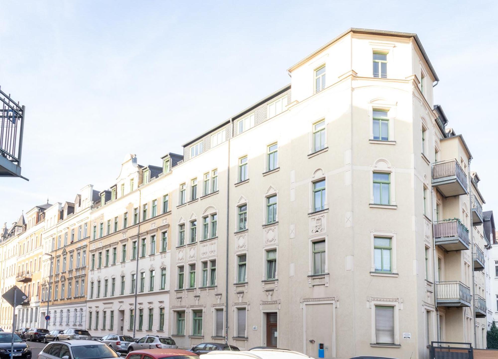 Stadtnatur Apartment Am Kuechwald - Mit Balkon, Streaming-Tv, Badewanne, Arbeitsplatz ケムニッツ エクステリア 写真